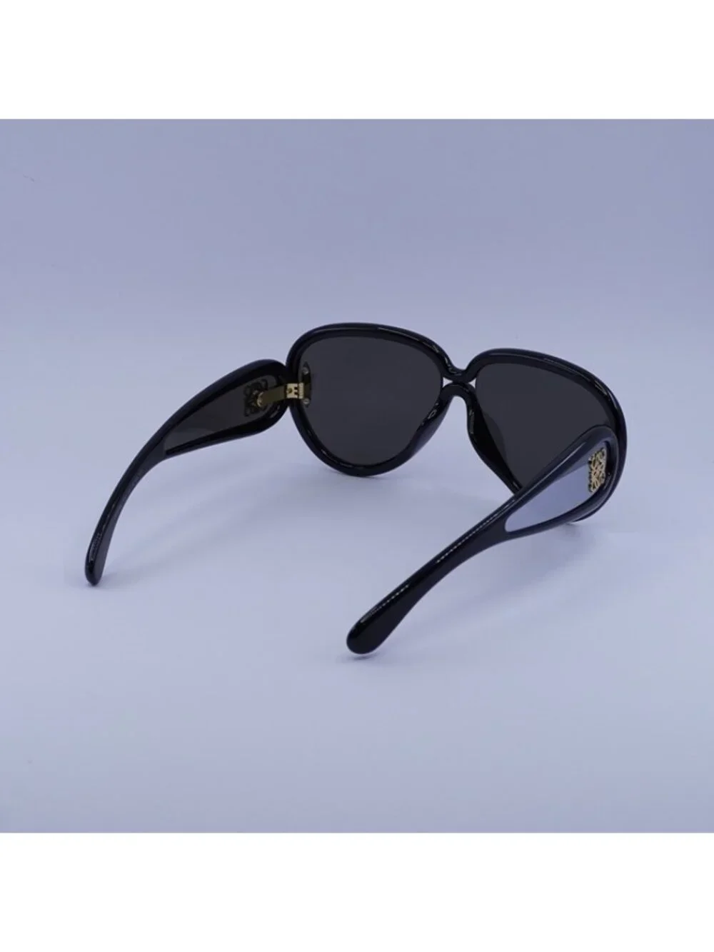 Loewe LW40132I 01C Sunglasses Shiny Black Aviator Frame, Smoke Mirror Lenses